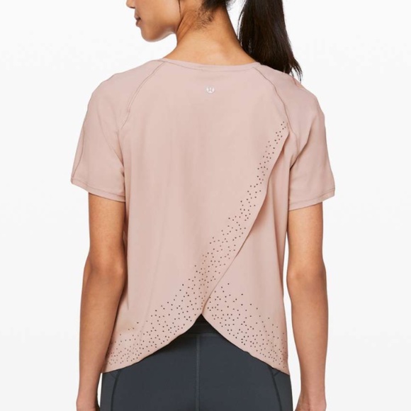 lululemon athletica Tops - Lululemon Quick Pace Short Sleeve Top Sz 12 in Muse